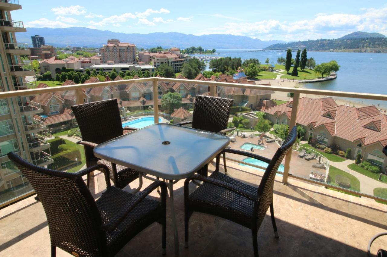 Sunset Waterfront Resort By Discover Kelowna Resort Accommodations Екстериор снимка