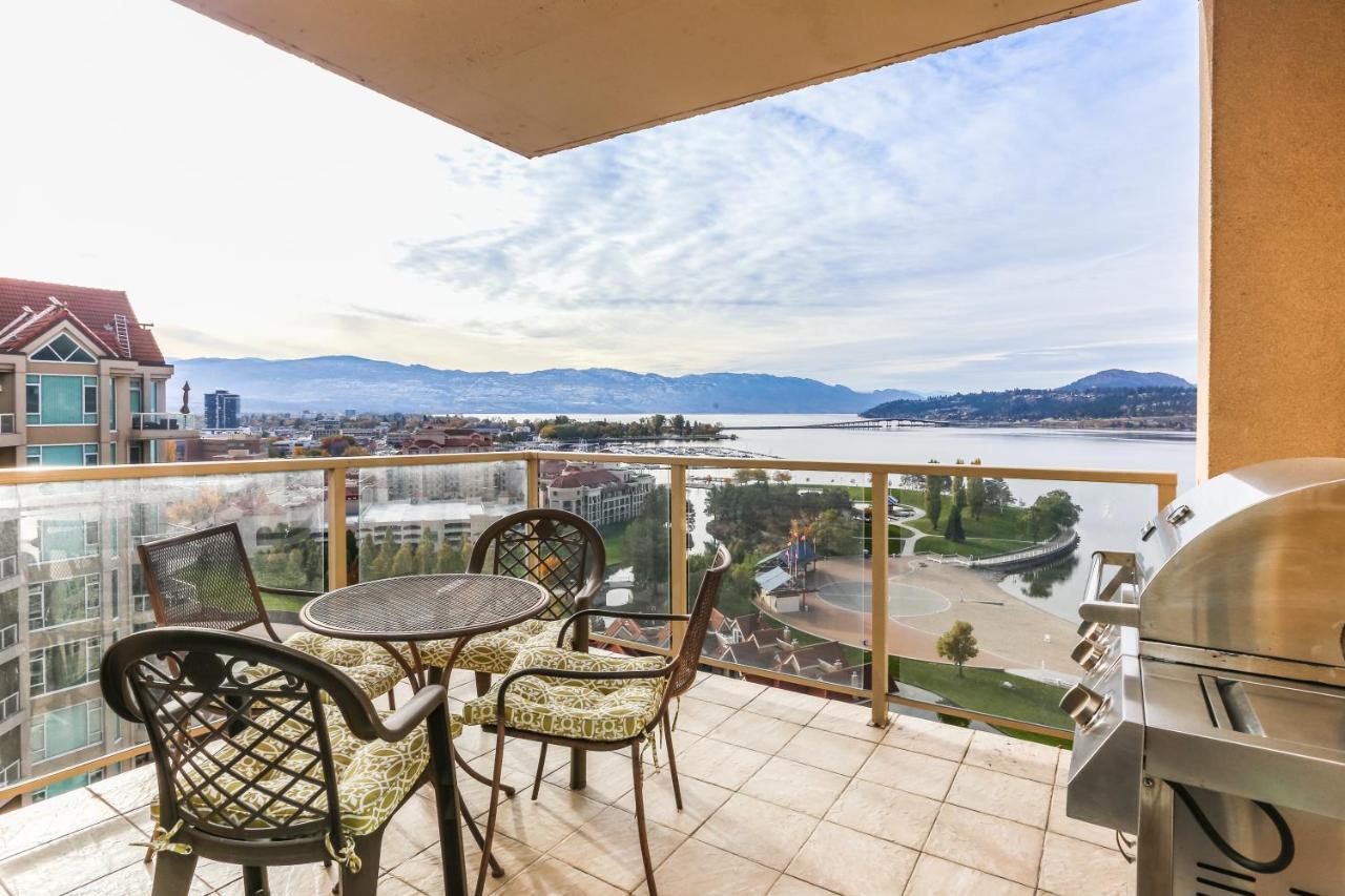 Sunset Waterfront Resort By Discover Kelowna Resort Accommodations Екстериор снимка