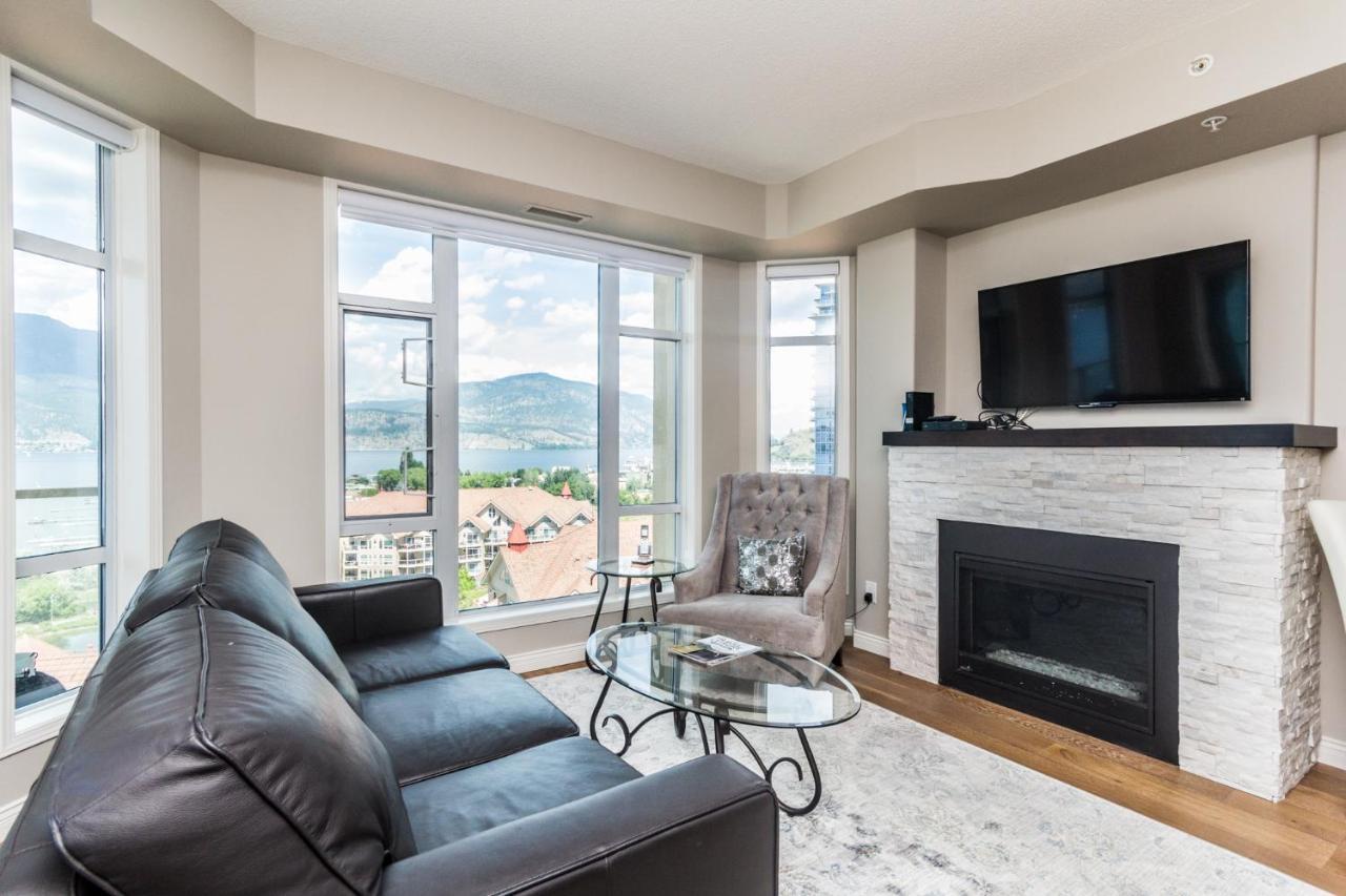 Sunset Waterfront Resort By Discover Kelowna Resort Accommodations Екстериор снимка